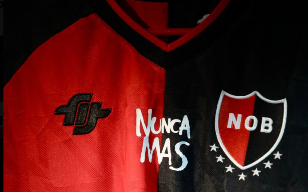 0a190f2d53f5452a883486fc5bc0e1d3