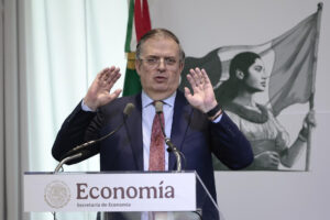 México considera que 2026 será más favorable en comercio tras revisión del T-MEC