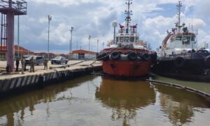 3318b8ade26243e081777df1353d5040