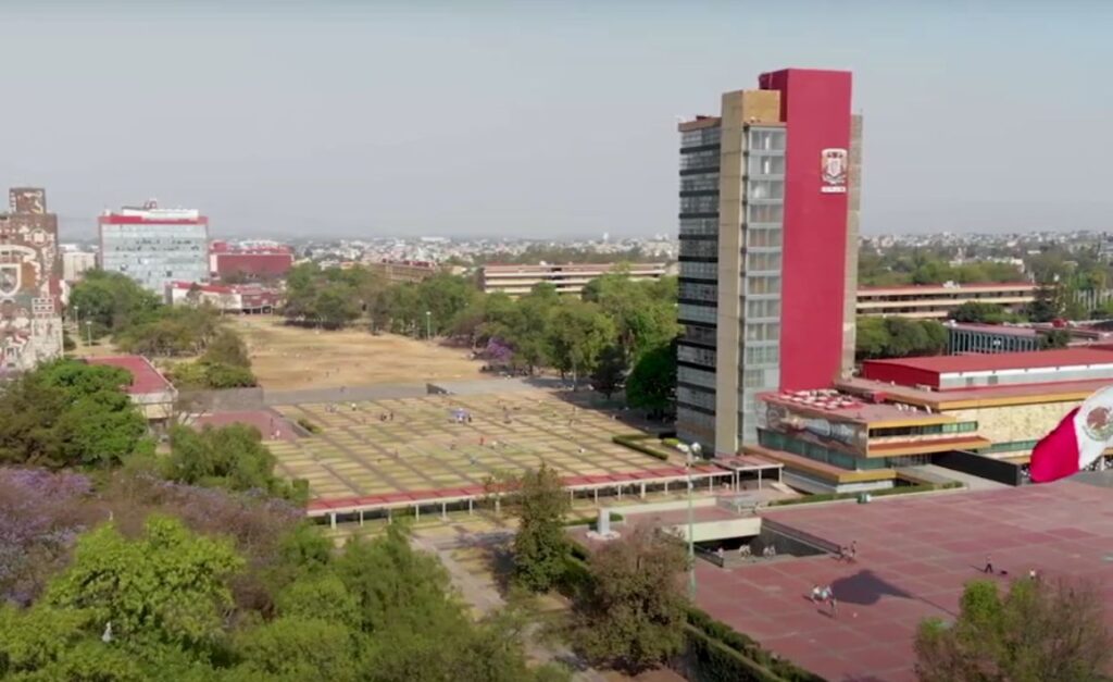 42c7ec0498bc4df0bf9ae2a5d5373c50