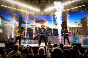 5d980b4d56b9424583df3c451d8fd9b8