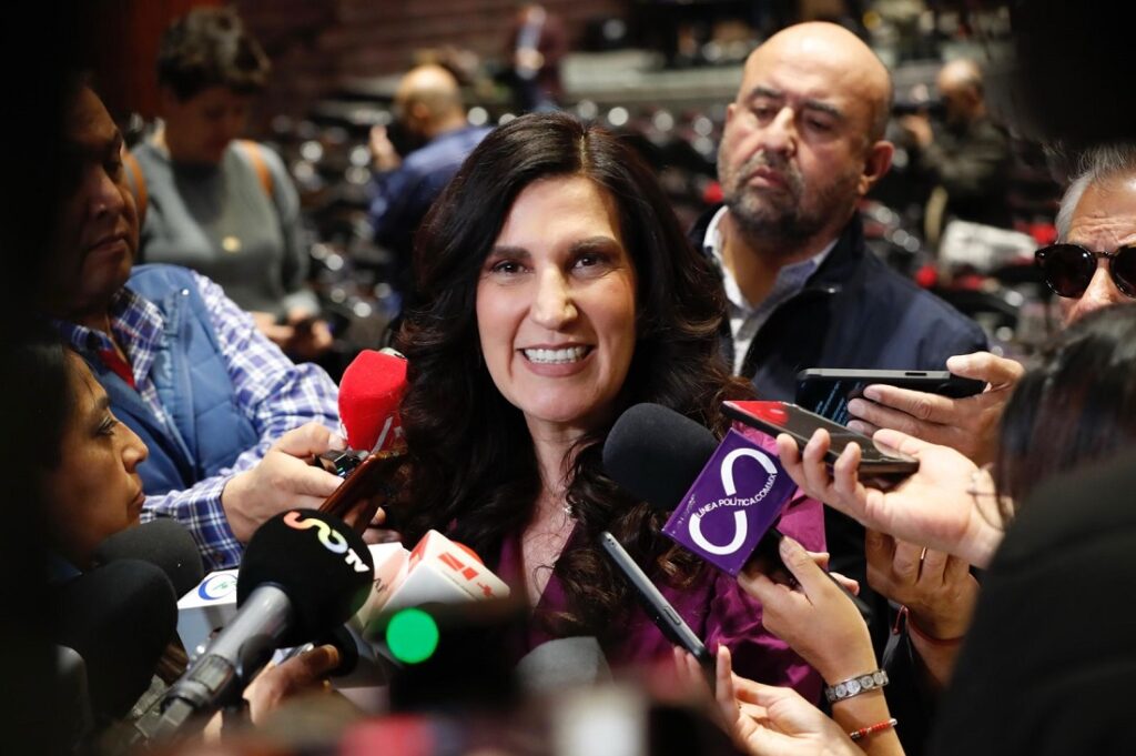 6e4157c52c774376bc1f9a7d58002126