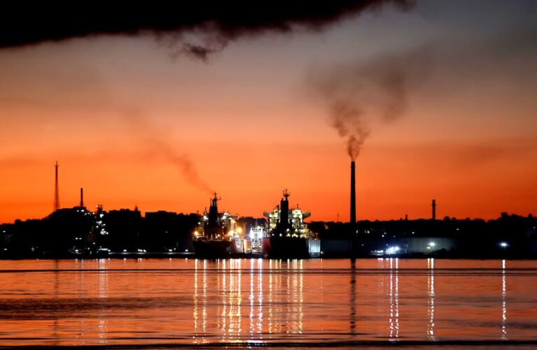 7014a6ad85d44f22a71200116ca84507