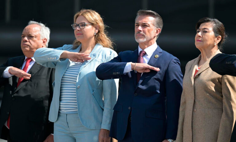 8ac1ec7dd0004436bb1ae702a2d50963