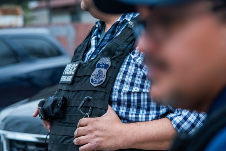 c54b6f0f0e3c444394048ee3b0f36975