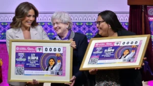 eecc916e82b24b6ba8efbed33ab378e4