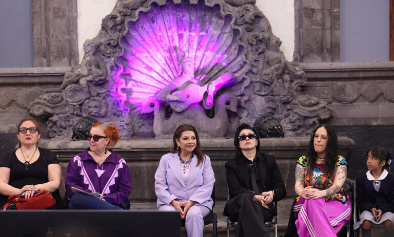 f9accae2dece447b9933c34d19945961