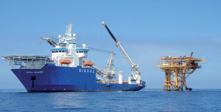 fbd84a2b653d45da83631c99a5558ab9