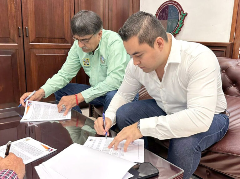 660708a8f8524e95bef70d71b82e39f3