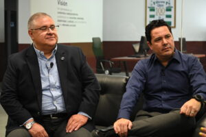 7bed7647aa954d0cbd3f75be7893aaf3