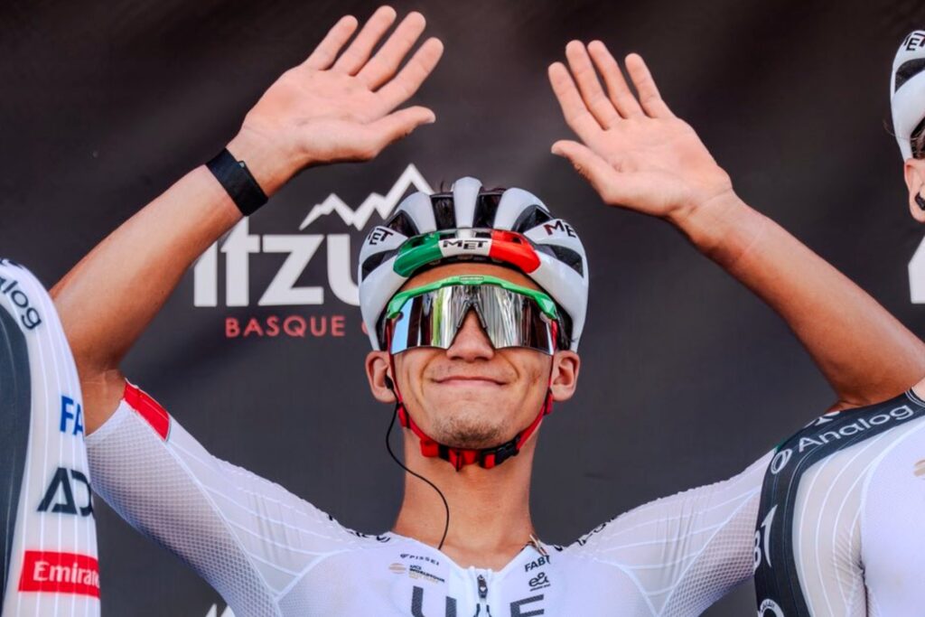 876fab98b940478a9eb76297c3c2e8dd