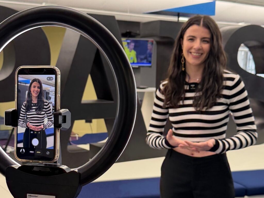 c8b2a8d88b29429d9a8e759d99dff6f5