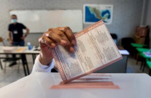 Ente electoral habilita voto electrónico para extranjeros en el Estado de México y Coahuila